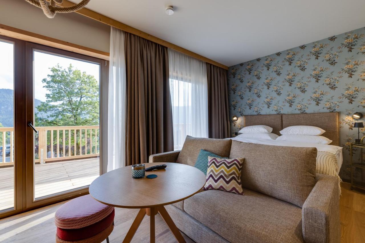 Hideaway Hotel Montestyria Chalets & Suiten มาเรียตเซลล์ ภายนอก รูปภาพ