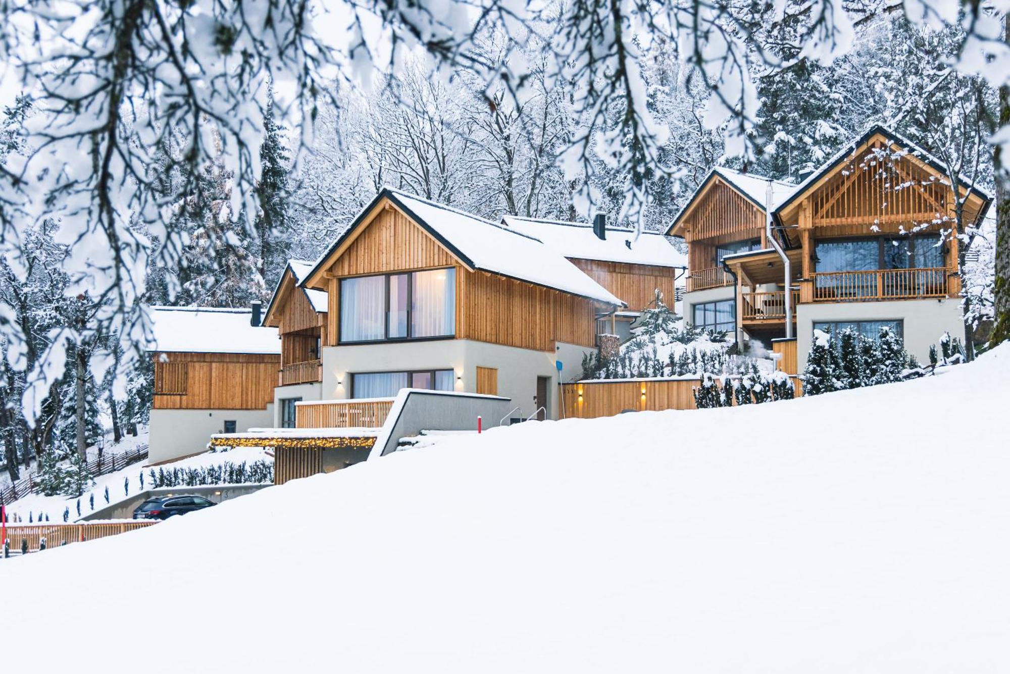 Hideaway Hotel Montestyria Chalets & Suiten มาเรียตเซลล์ ภายนอก รูปภาพ